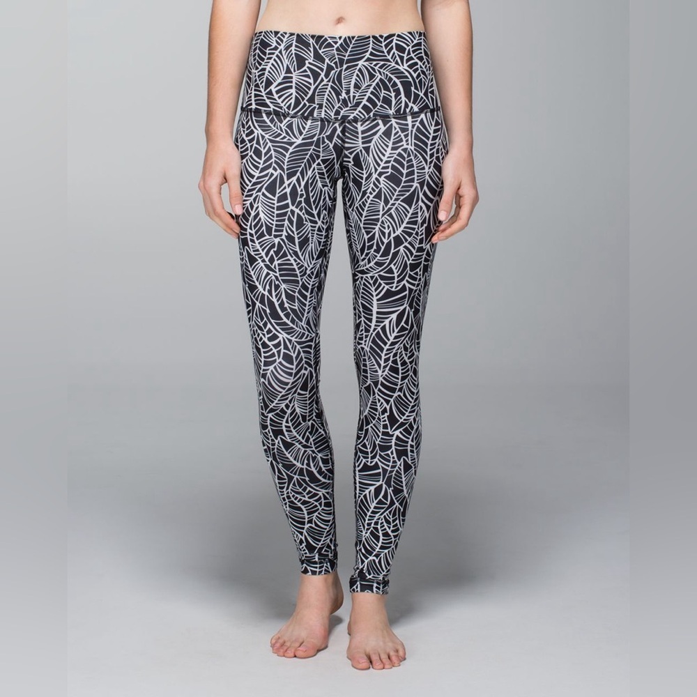 Lululemon Wunder Under Pant *Full-On Luxtreme Pretty Palm Black Angel Wing 4 - Picture 10 of 16